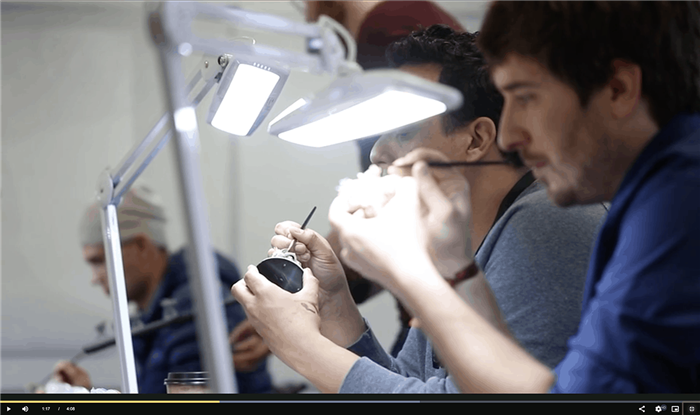 Lightcraft Pro LED используется в студии покраски Games Workshop
