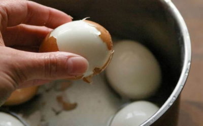 Как варить яйца всмятку и как варить яйца вкрутую