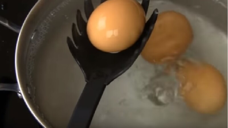 Как правильно варить яйца, чтобы они хорошо чистились после варки? Готовим яйца вкрутую, всмятку, в мешочек, пашот и для салата