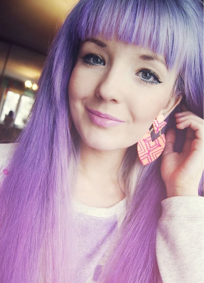 Фиолетовый цвет волос — Креативная мода для смелых