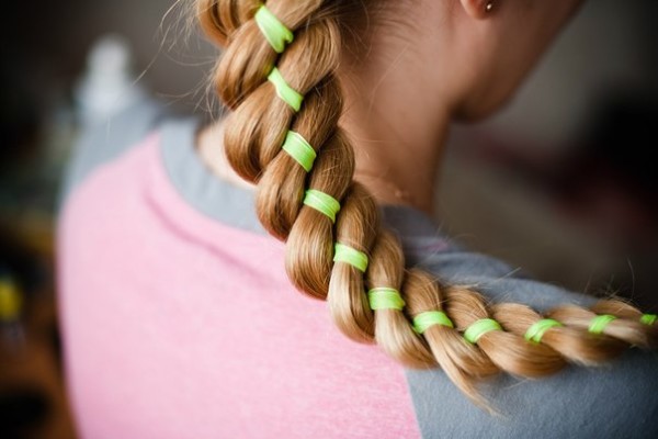 Как заплести красивые и оригинальные косы на средние волосы для девочек (38 фото)