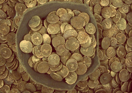 Как привести монеты в порядок: очистить от ржавчины и окисления у себя дома