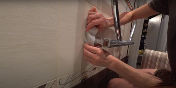 Как и чем покрасить керамическую плитку в домашних условиях? Технология окрашивания плитки своими руками