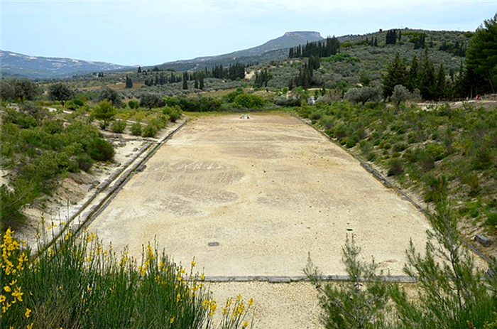 Руины древнегреческих сооружений