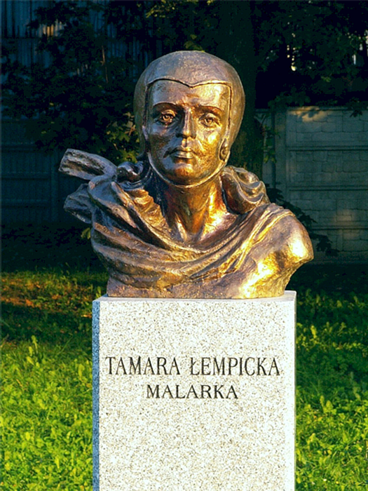 Статуэтка Тамары де Лемпицка