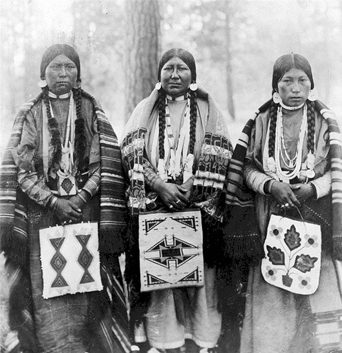 Художники коренных американцев