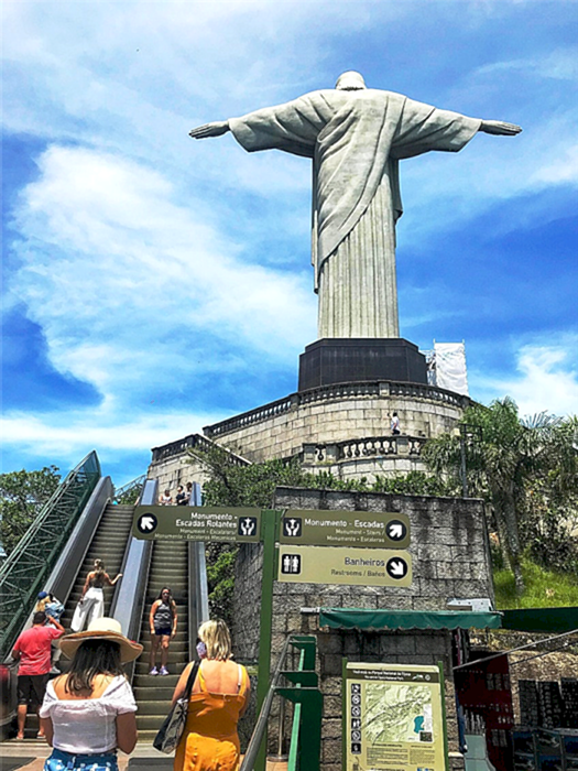 Статуя Христа в Бразилии